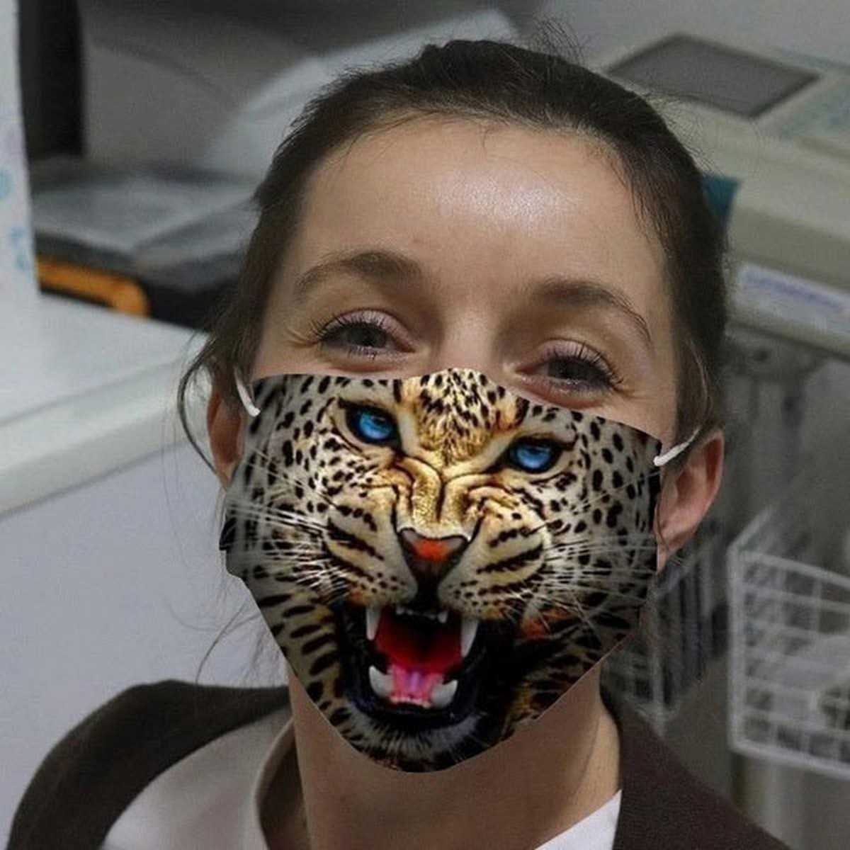 mascarilla de leopardo